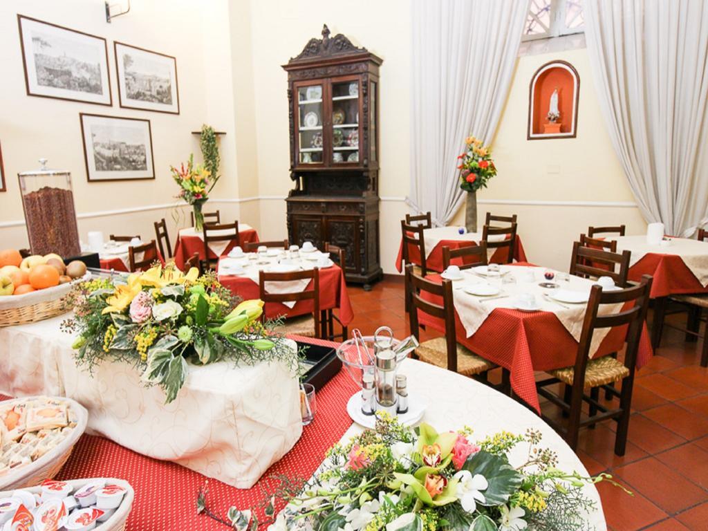 Casa Di Santa Francesca Romana A Ponte Rotto Экстерьер фото