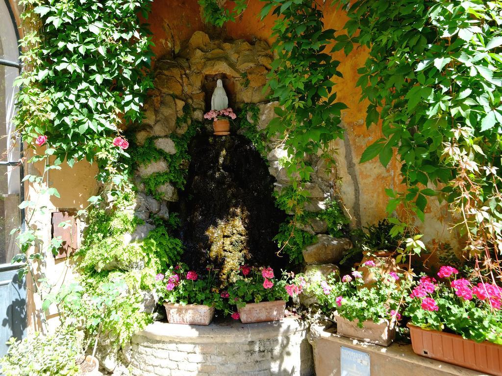 Casa Di Santa Francesca Romana A Ponte Rotto Экстерьер фото